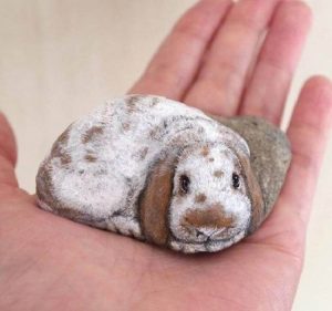 Животни от камък, автор: Акие Наката